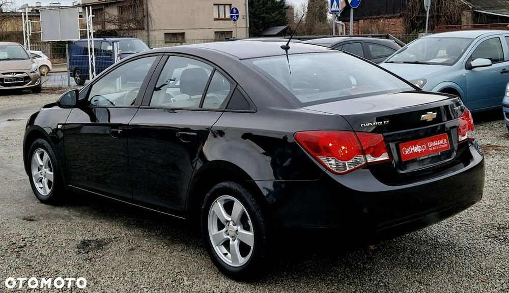 Chevrolet Cruze - 5