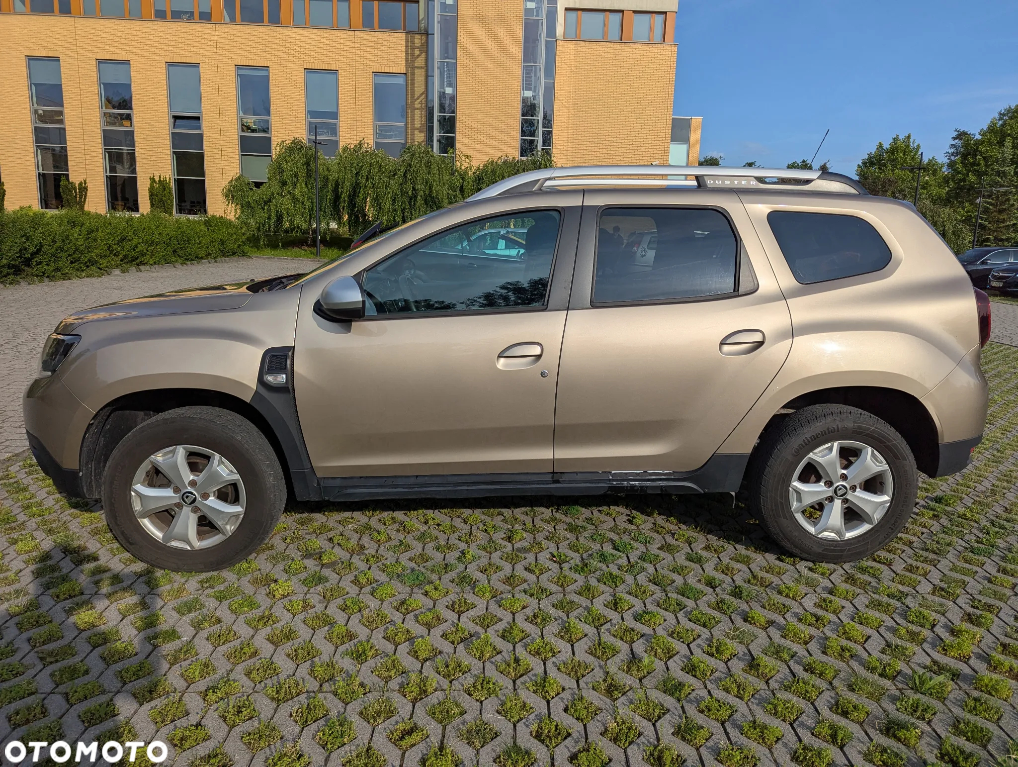 Dacia Duster 1.6 SCe Access S&S - 5