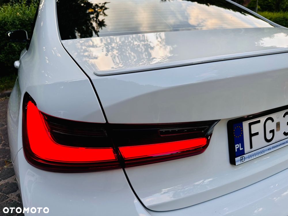 BMW Seria 3 318i M Sport - 7