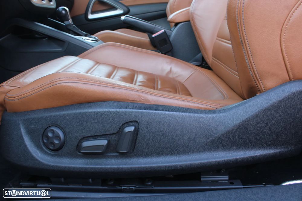 VW Scirocco 2.0 TFSi Sport DSG - 20