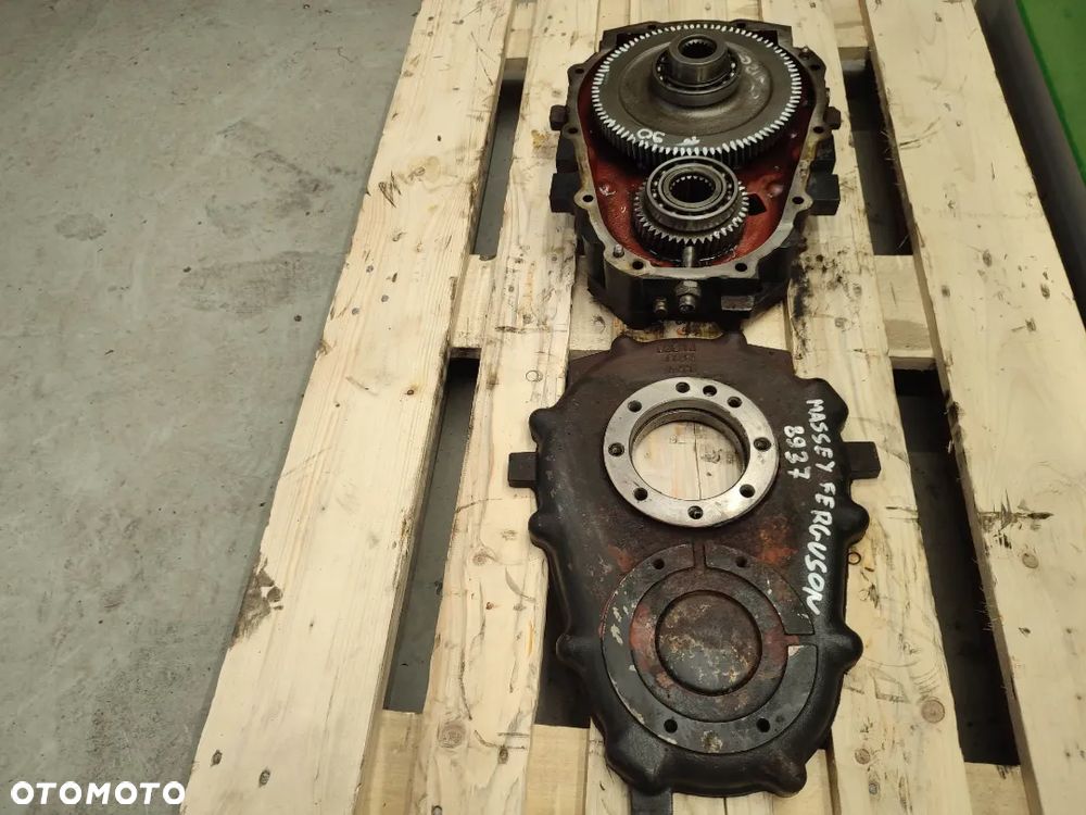 Przekładnia Reduktor Massey Ferguson 8937 (7LS26) - 5