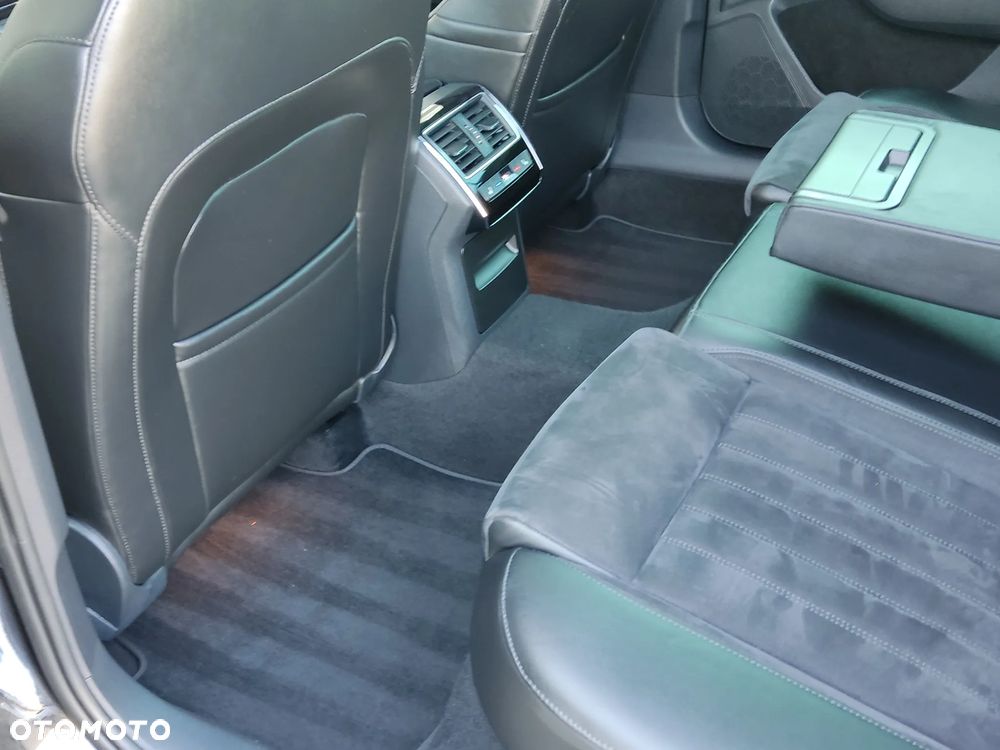 Skoda Superb 2.0 TSI 4x4 DSG Sportline - 22