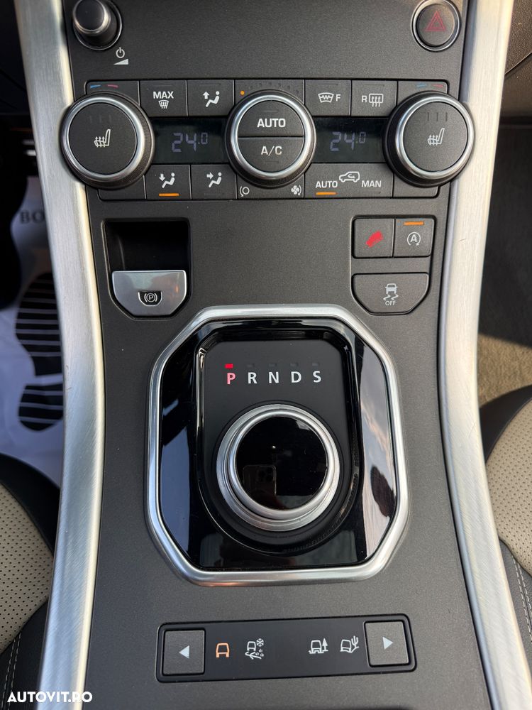 Land Rover Range Rover Evoque - 16