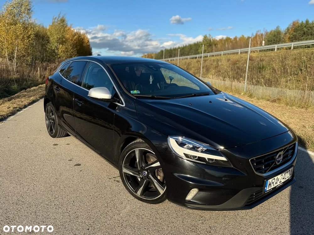 Volvo V40 D4 Drive-E R-Design Kinetic - 4