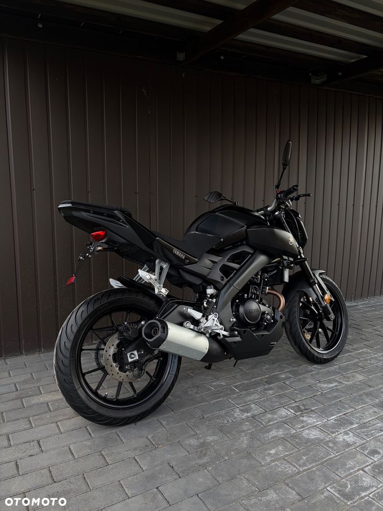 Yamaha MT - 17