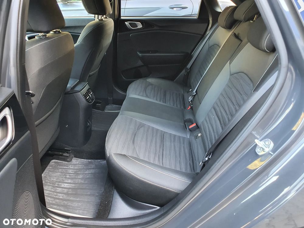 Kia Ceed 1.5 T-GDI GT-Line DCT - 15