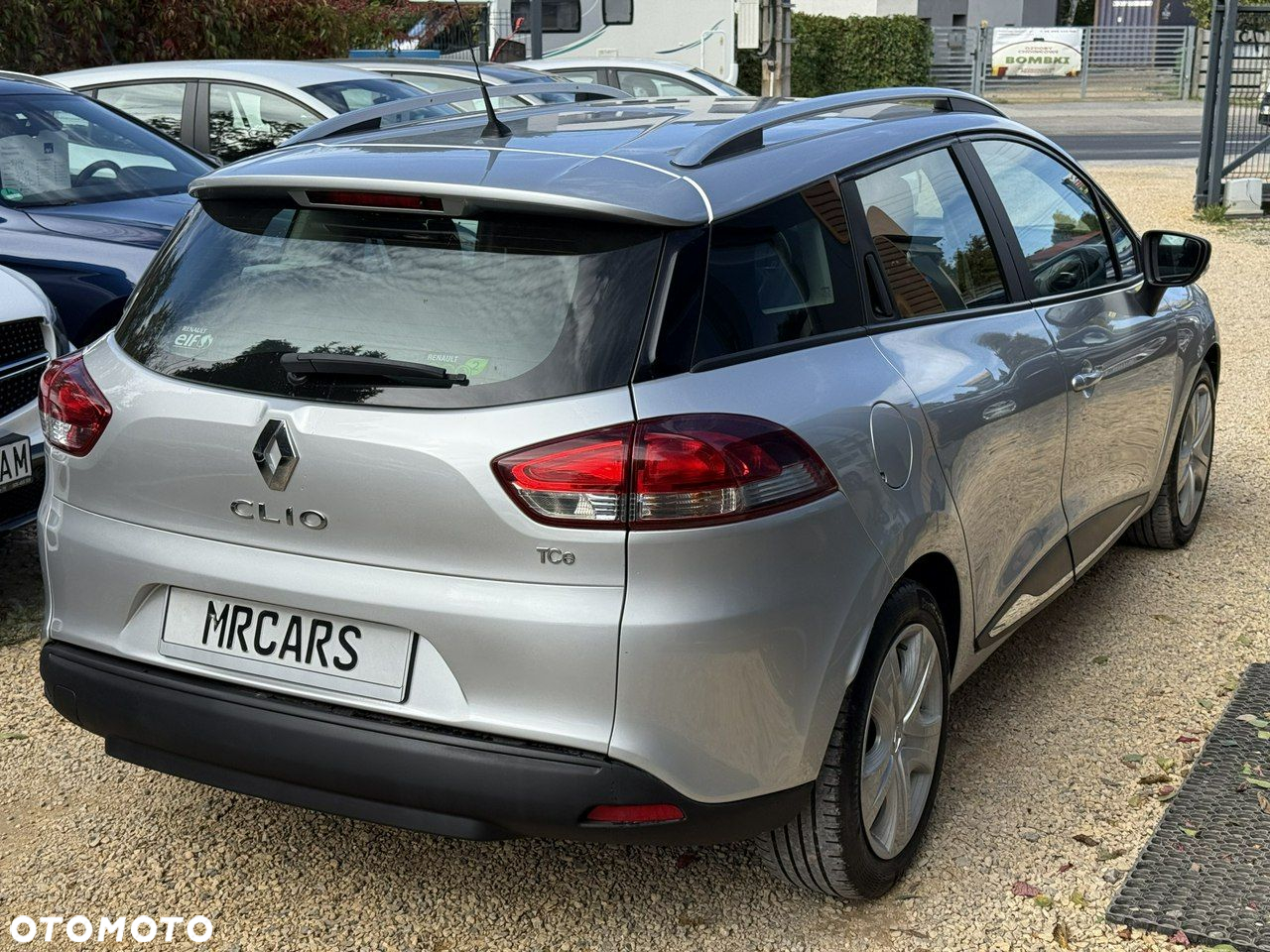 Renault Clio - 7
