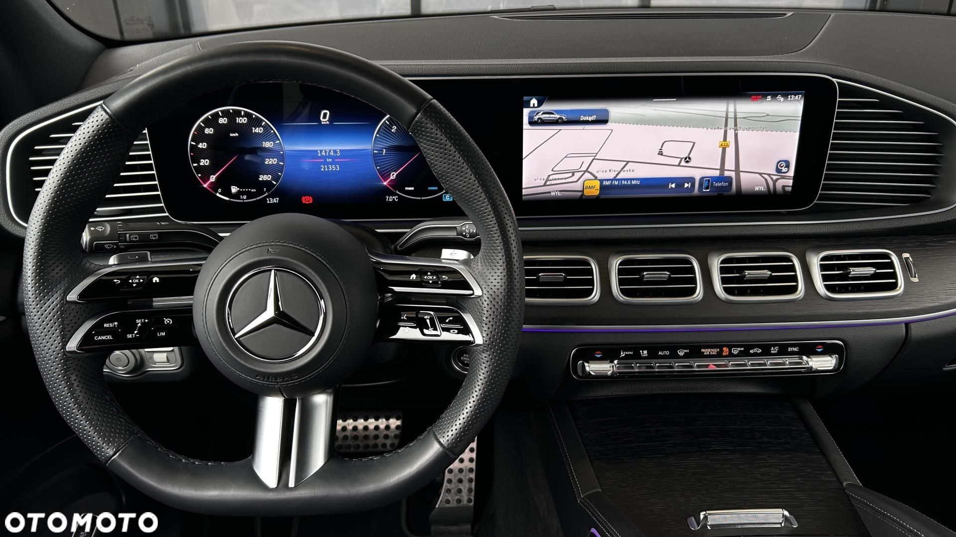 Mercedes-Benz GLE - 14