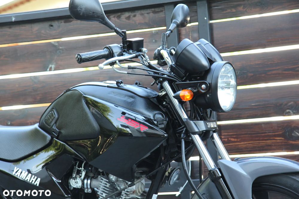 Yamaha YBR - 12