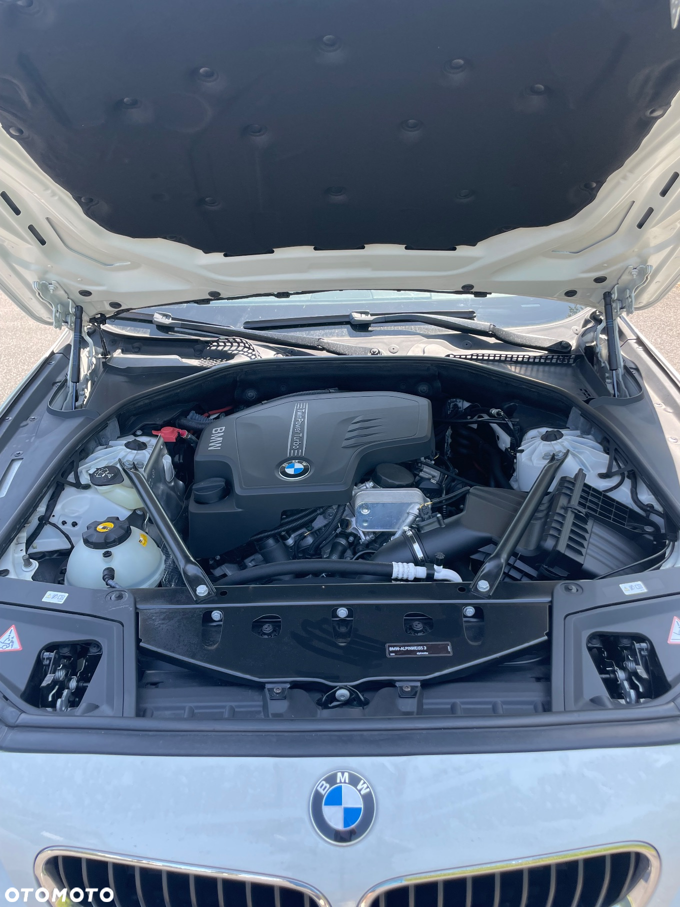BMW Seria 5 528i Sport-Aut - 16