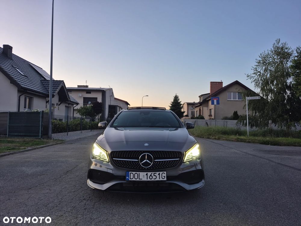 Mercedes-Benz CLA 200 7G-DCT AMG Line - 6