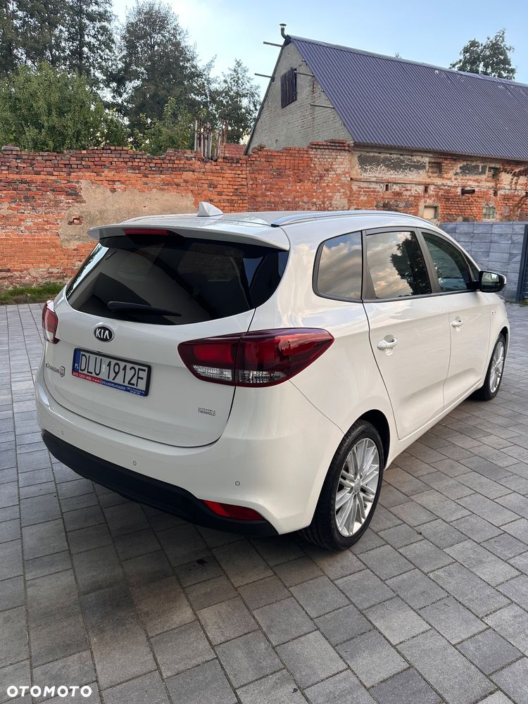 Kia Carens 1.6 GDI Business Line EU6 - 3