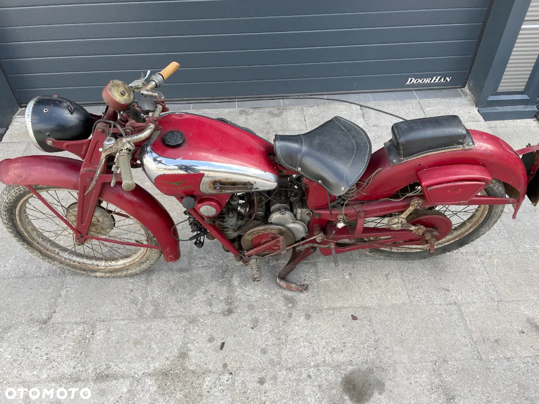 Moto Guzzi Inny - 22