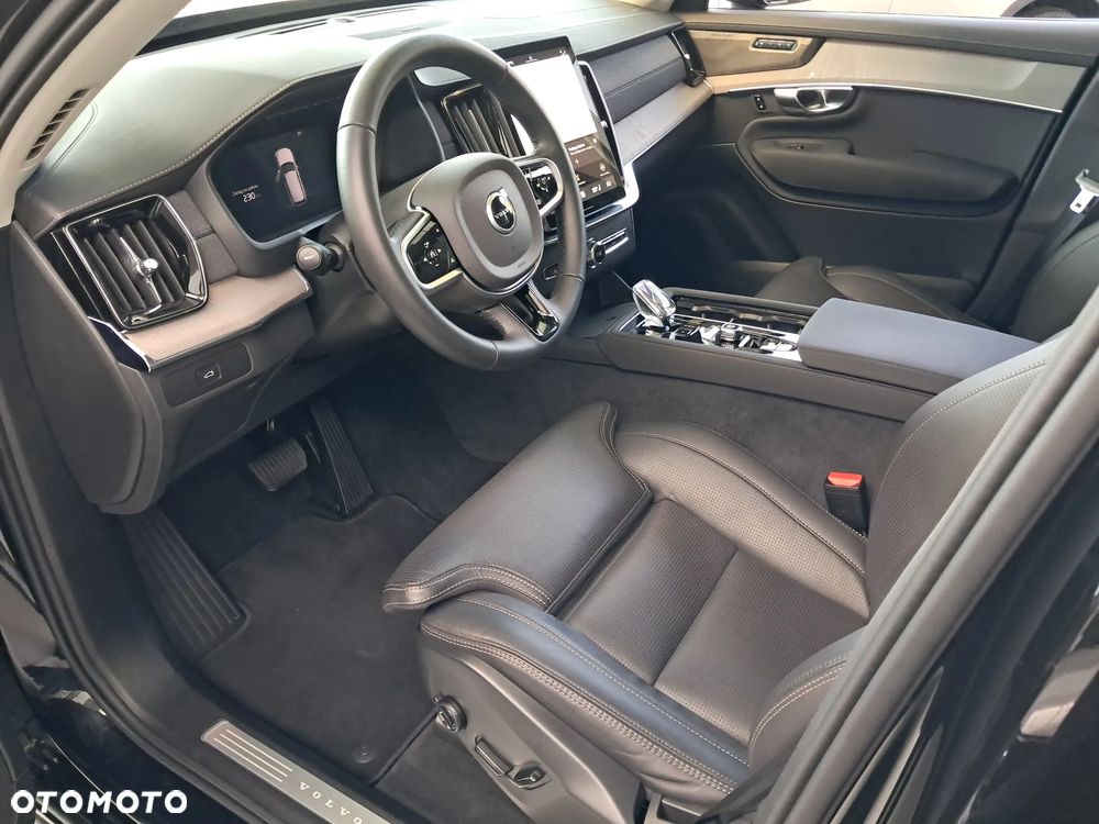 Volvo XC 90 B5 B AWD Plus Dark - 11