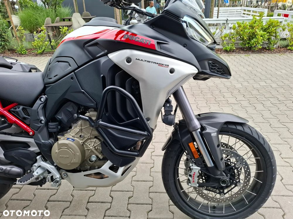 Ducati Multistrada - 16