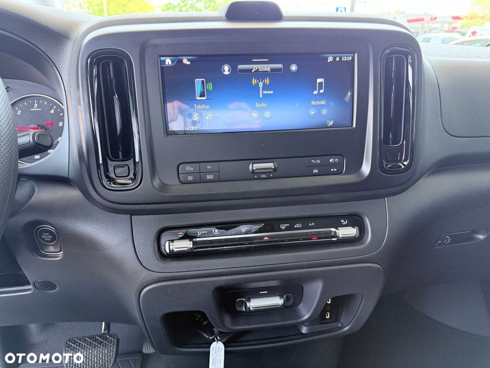 Mercedes-Benz Vito - 17