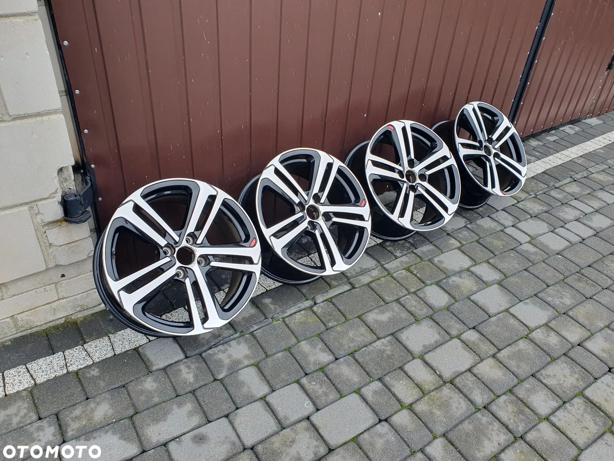 Peugeot GT line cztery felgi - 1