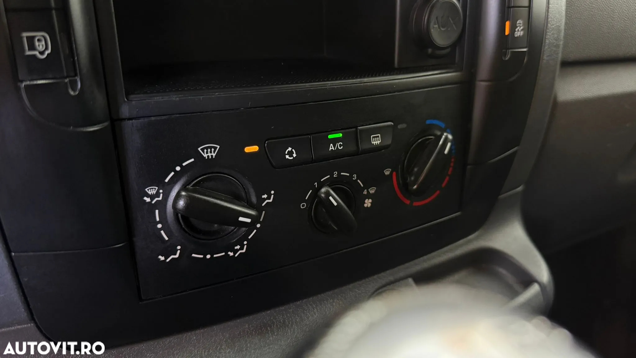 Peugeot Expert L2H1 - 18