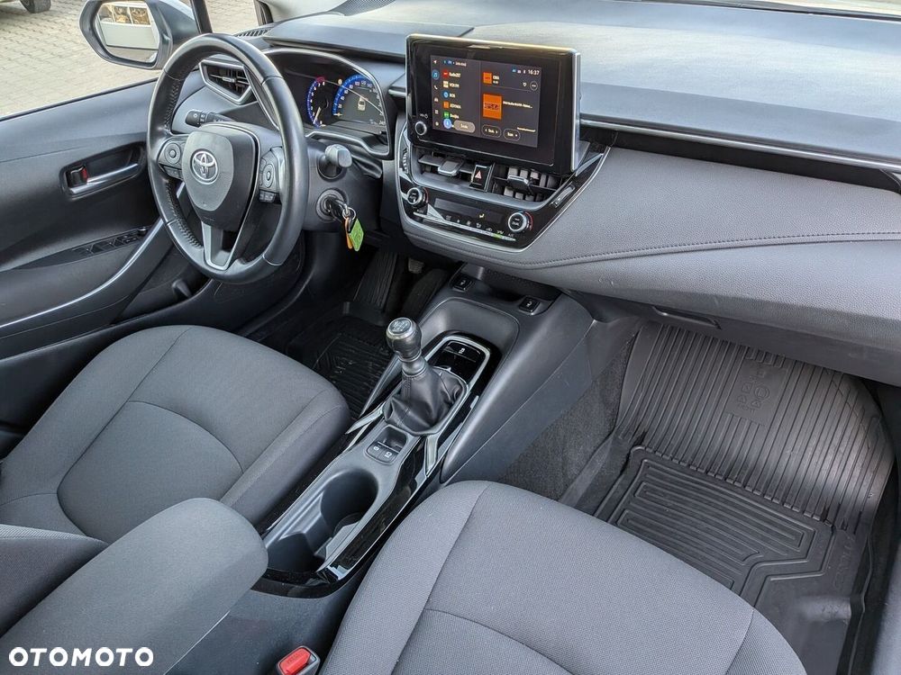 Toyota Corolla - 19