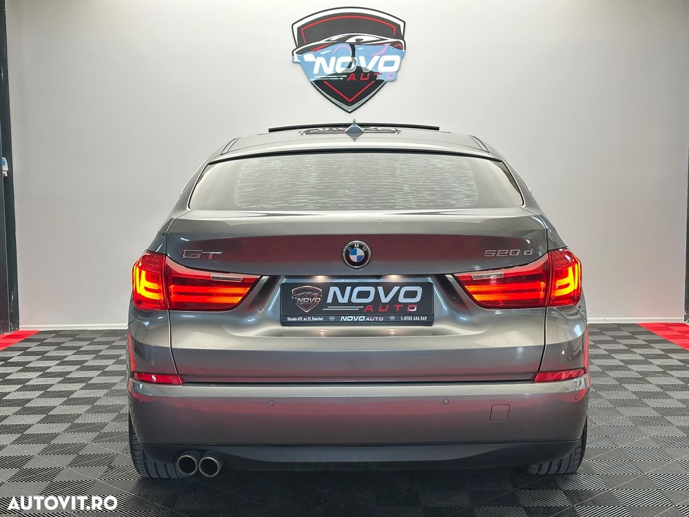 BMW Seria 5 520d - 35