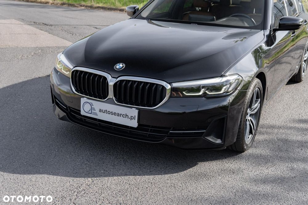 BMW Seria 5 520d xDrive MHEV Business Edition - 37