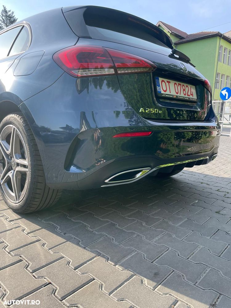 Mercedes-Benz A 250 - 4