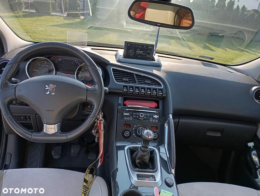 Peugeot 3008 HDi 115 Allure - 8