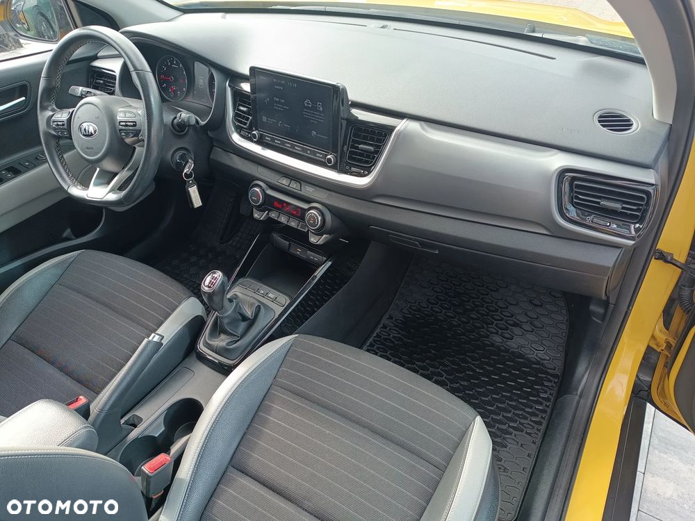 Kia Stonic - 10