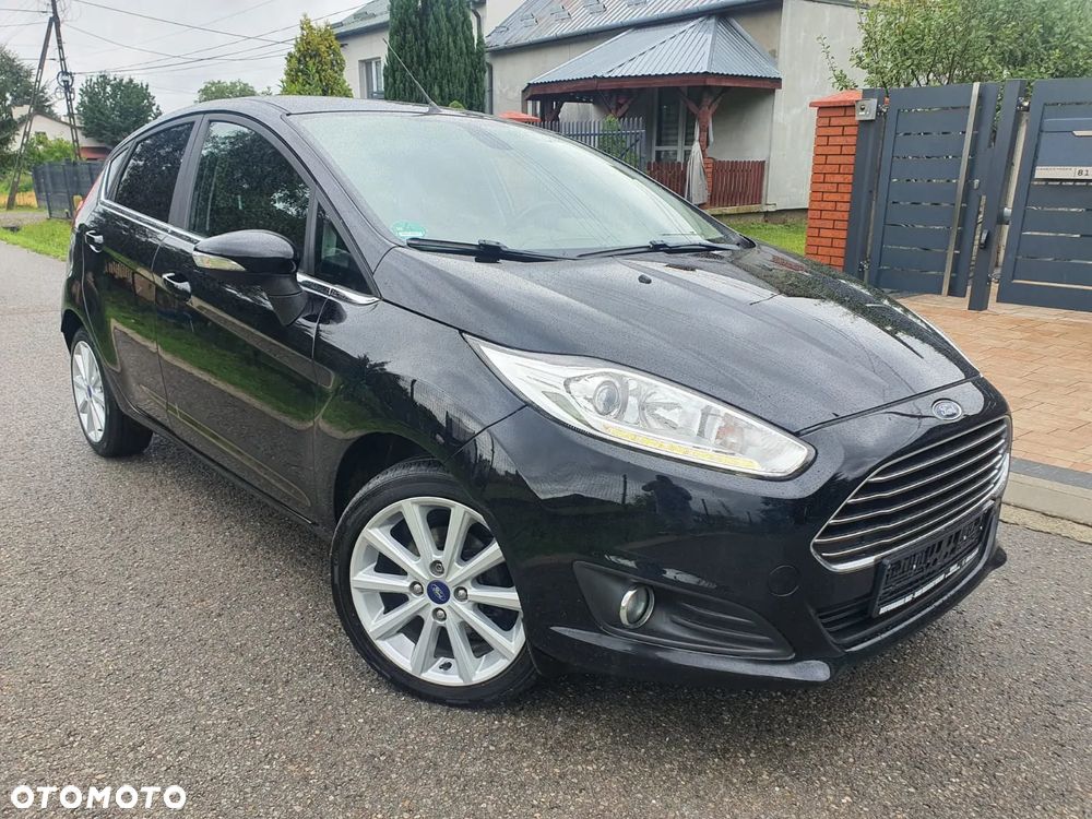 Ford Fiesta 1.0 EcoBoost S&S TITANIUM - 8