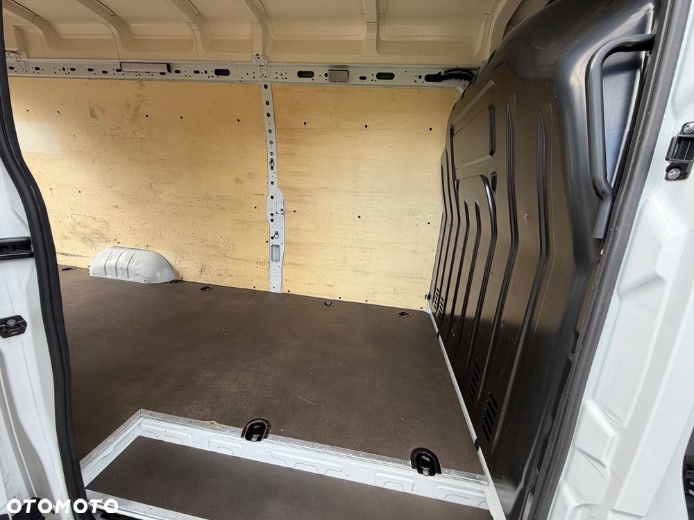 Opel MovanoL4H3 - 33