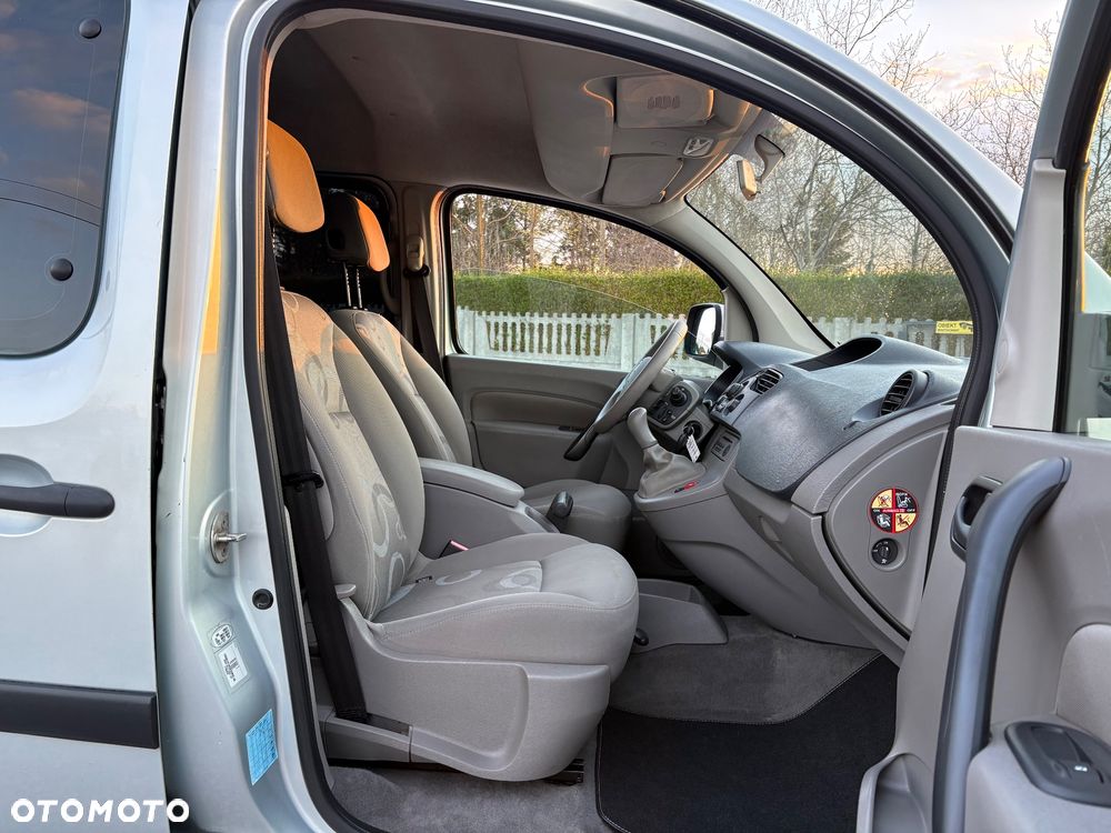 Renault Kangoo 1.6 8V Happy Family - 30