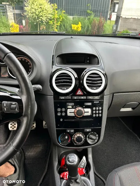 Opel Corsa 1.3 CDTI DPF Sport - 12