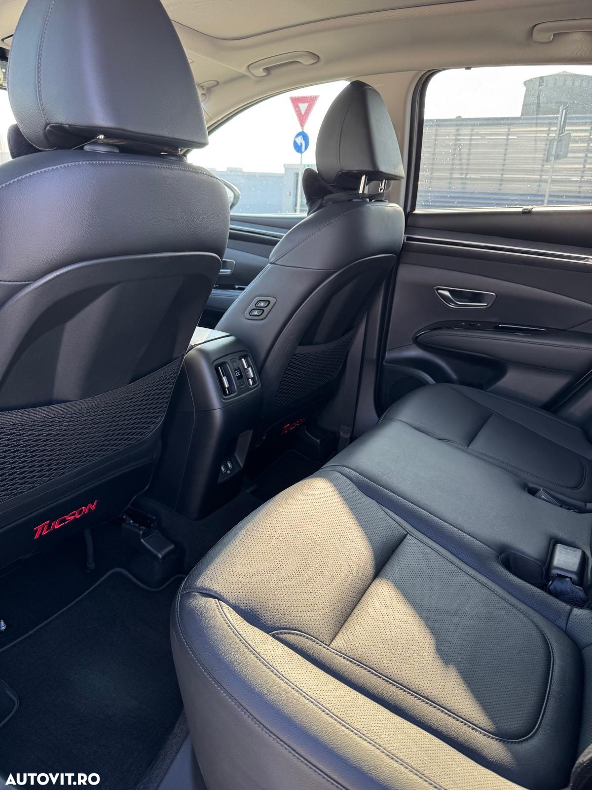 Hyundai Tucson 1.6 l MHEV 180 CP 4WD 7DCT Luxury - 9