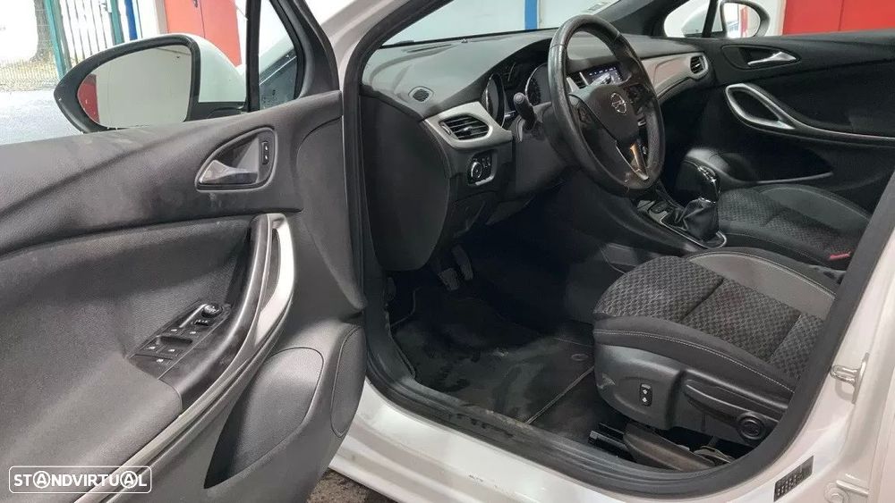 Opel Astra 1.5 D GS Line S/S - 9