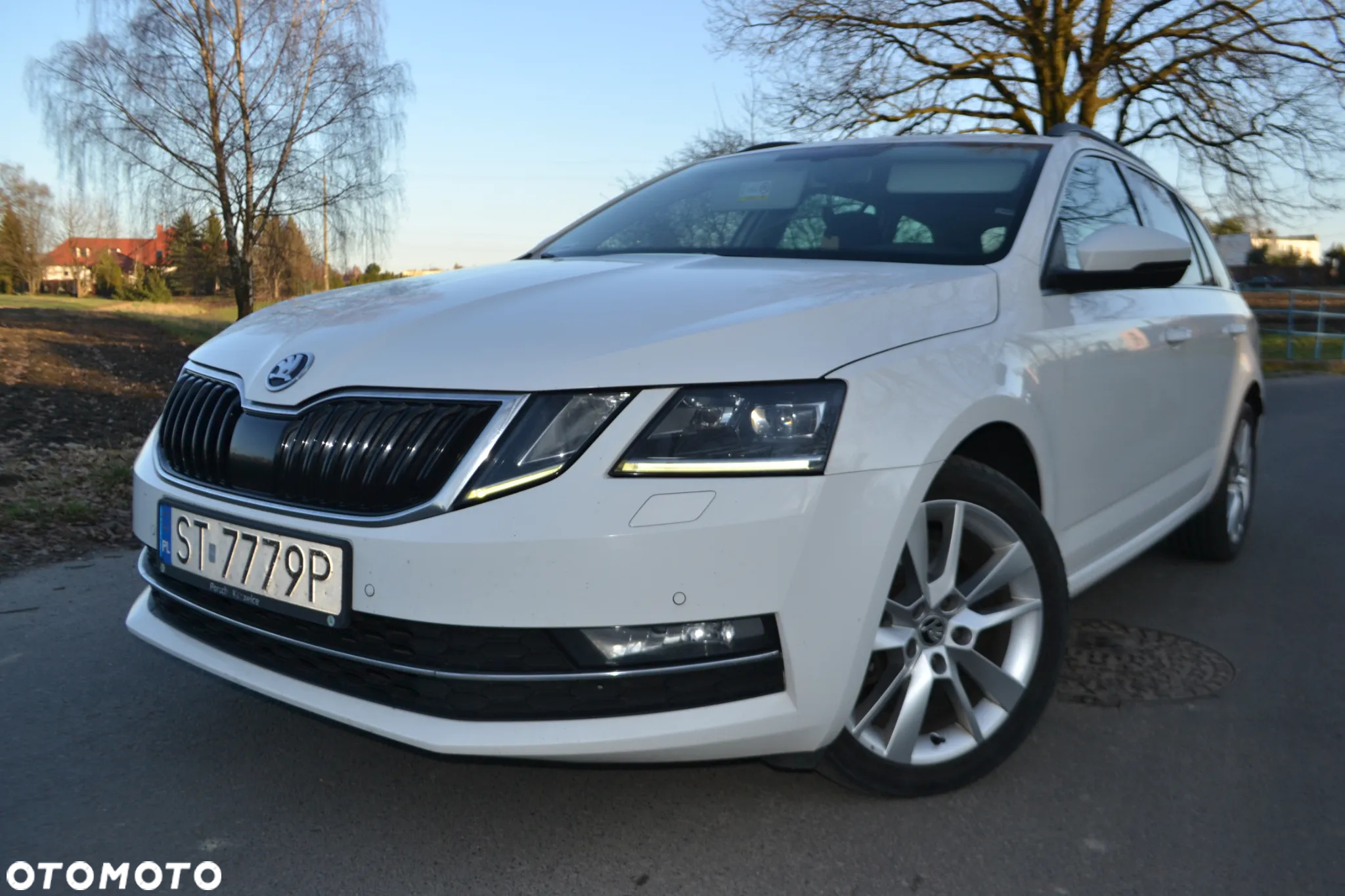 Skoda Octavia 2.0 TDI 4x4 Style DSG - 3