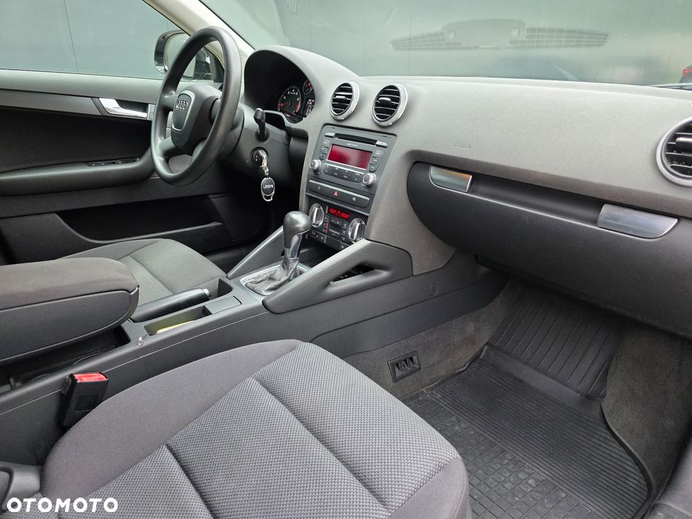 Audi A3 Sportback 1.4T FSI Attraction S tronic - 21