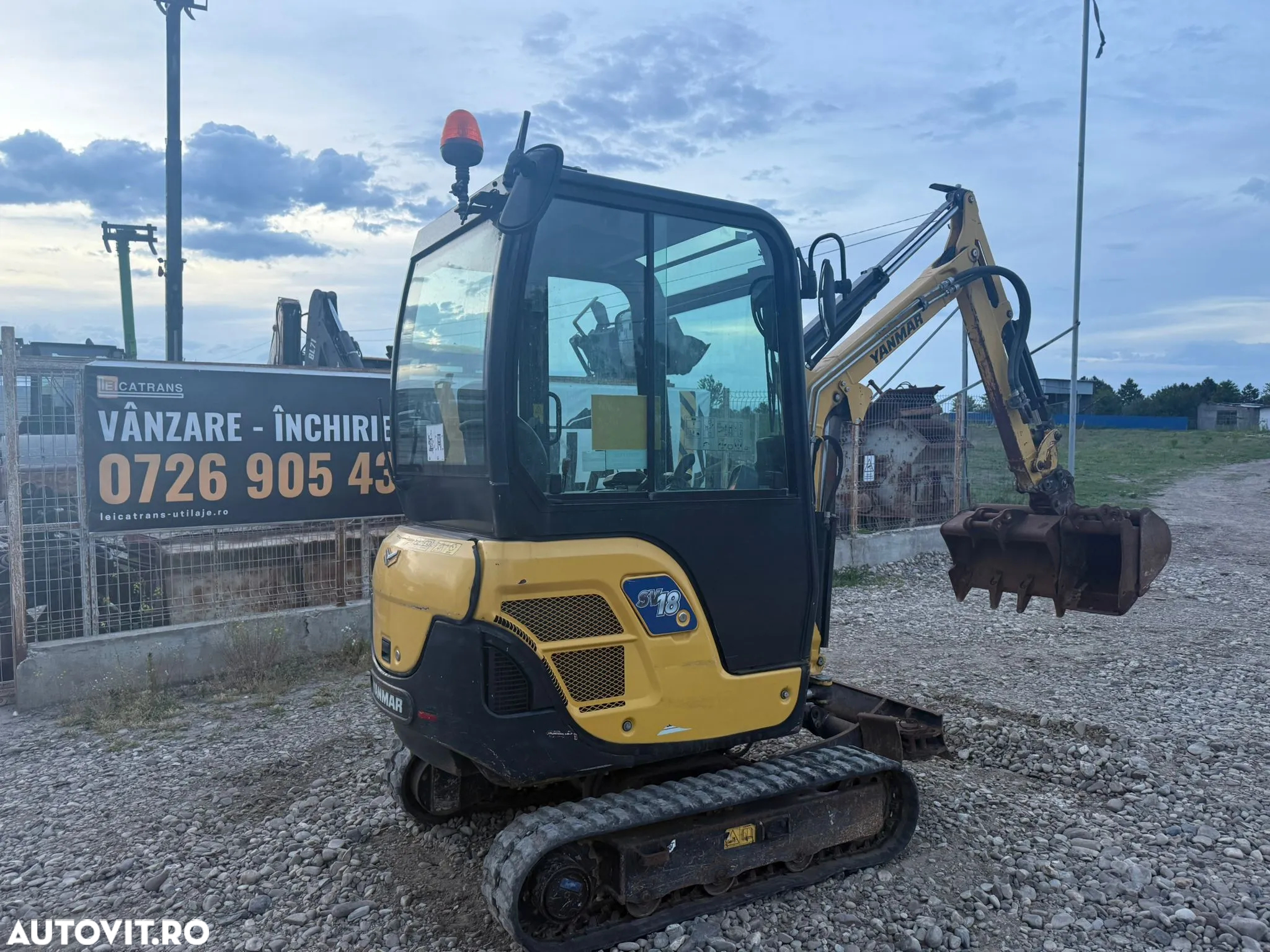 Yanmar SV18 - 6