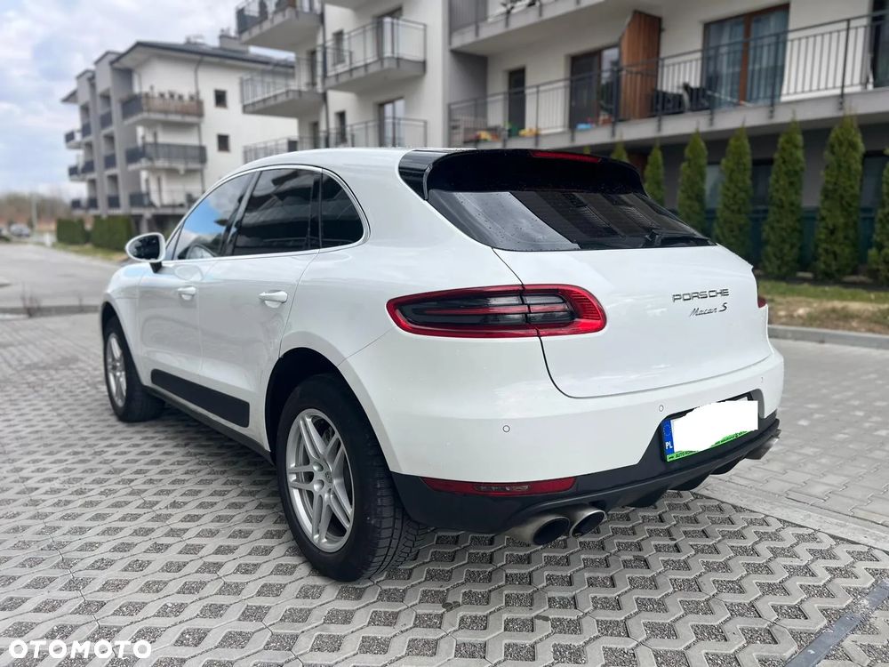 Porsche Macan - 31