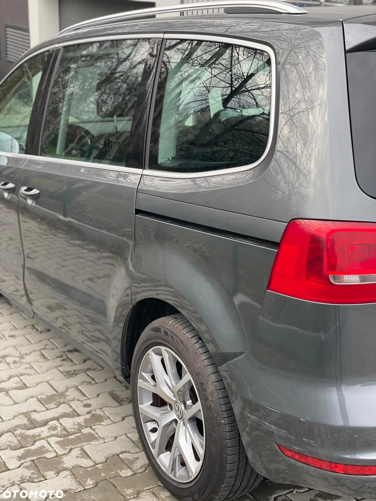 Volkswagen Sharan 2.0 TDI BlueMotion Technology Highline - 10