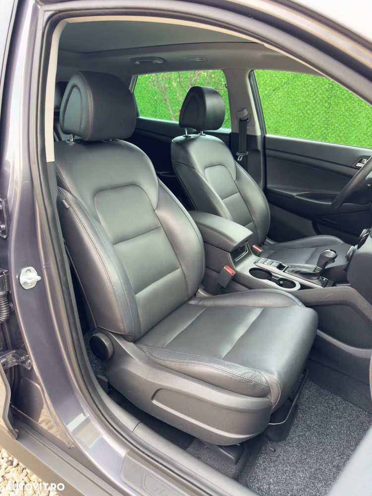 Hyundai Tucson 2.0 CRDI 4WD Automatik Premium - 12