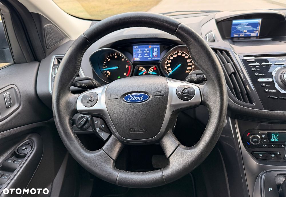 Ford Kuga 2.0 TDCi 4x4 Titanium - 17