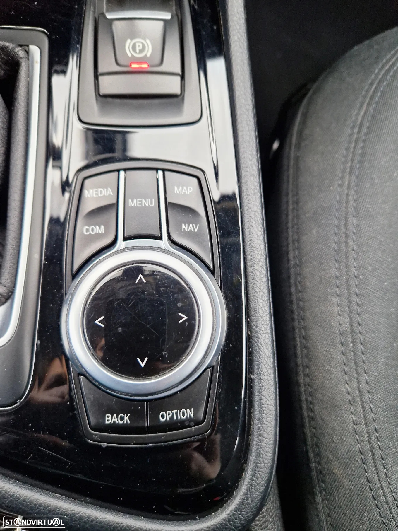 BMW 216 Active Tourer d Advantage Auto - 26