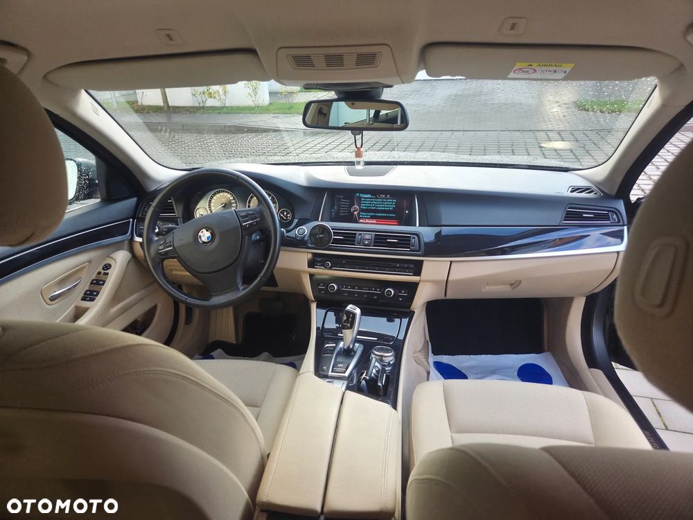 BMW Seria 5 520d - 11