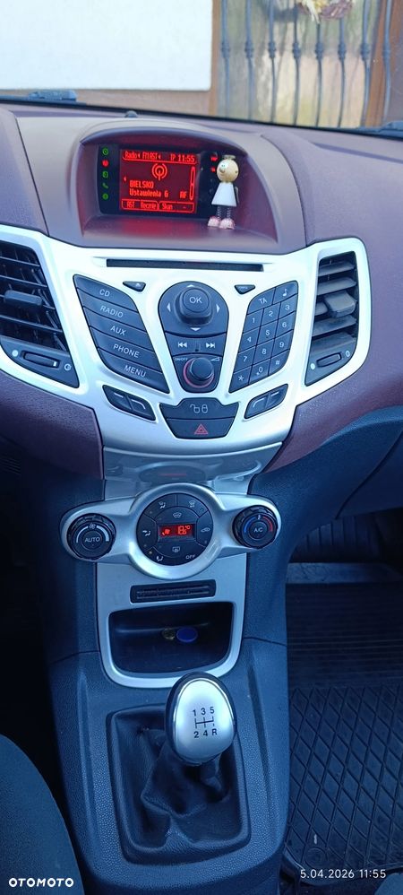 Ford Fiesta - 15