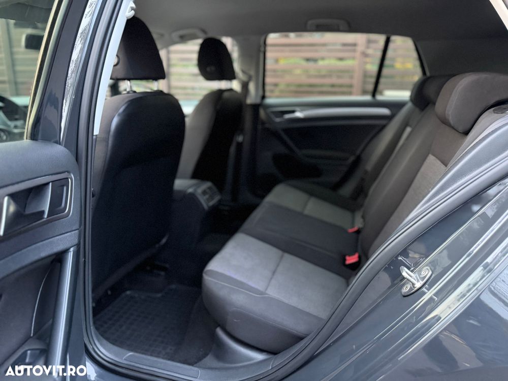 Volkswagen Golf 1.2 TSI Comfortline - 9