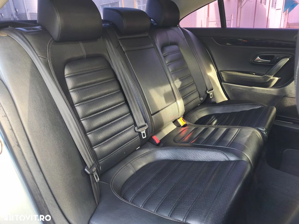 Volkswagen Passat CC 2.0 TSI DSG - 9