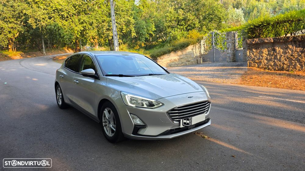 Ford Focus 1.0 EcoBoost Hybrid TITANIUM DESIGN - 10