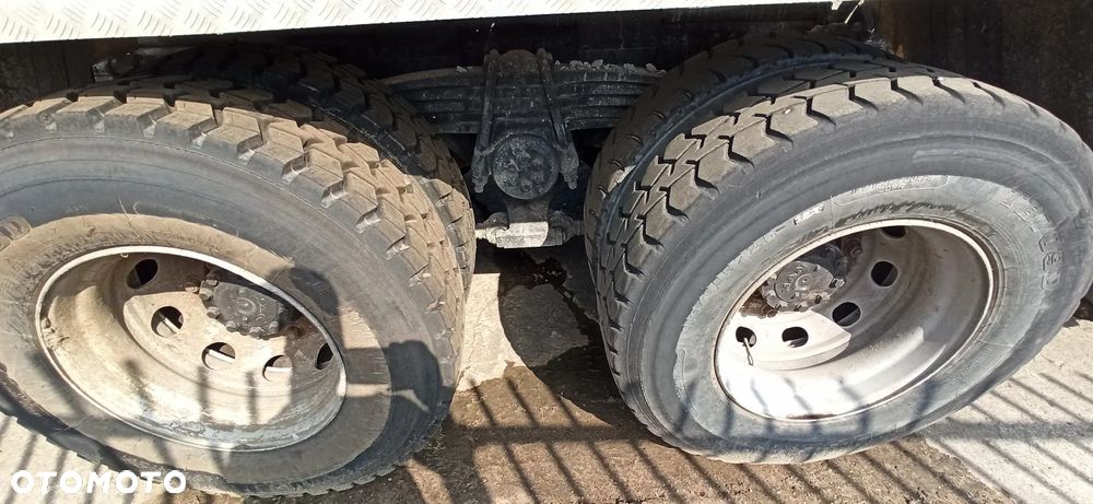 MAN TGA 32.410 8x4 STETTER 9m3 - 5