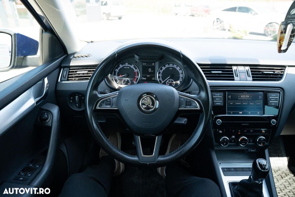 Skoda Octavia 1.4 TSI Ambition - 8
