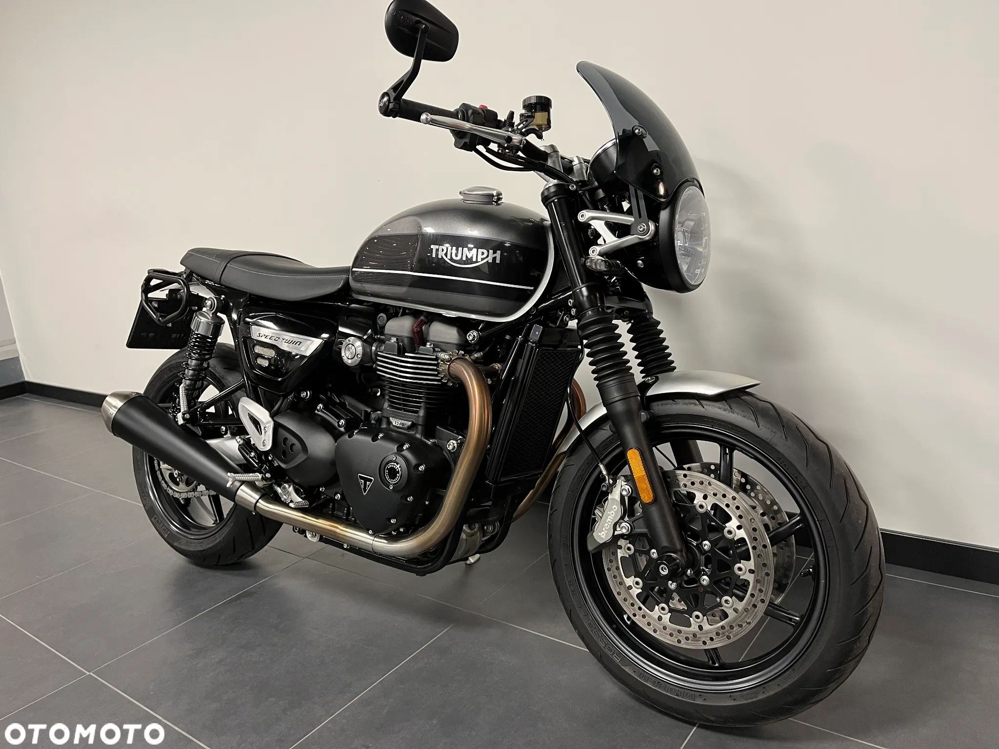 Triumph Speed Twin - 1